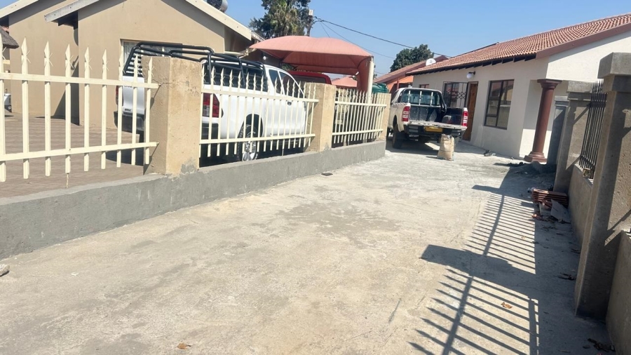 3 Bedroom Property for Sale in Boitekong Ext 9 North West